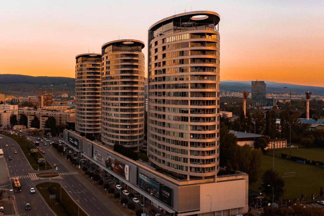 Fantastic View From The 20Th Floor Διαμέρισμα Μπρατισλάβα Εξωτερικό φωτογραφία
